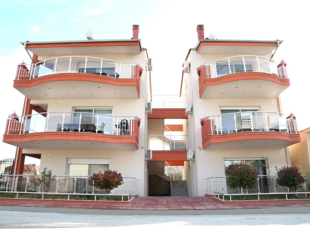 Sinanis Family Apartments Keramotí Exteriér fotografie
