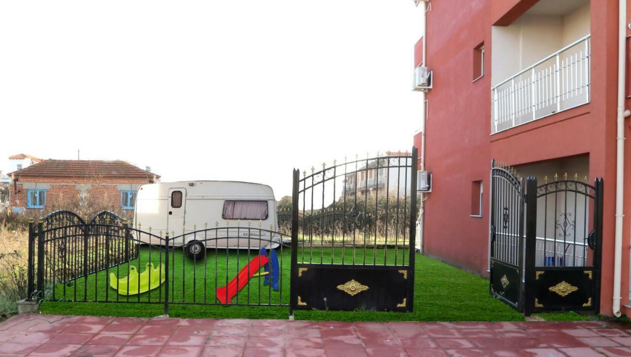 Sinanis Family Apartments Keramotí Exteriér fotografie